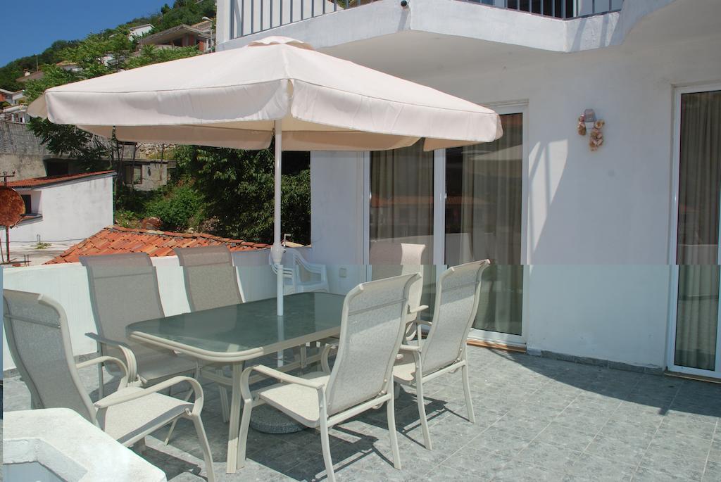 Apartments Ismy Ulcinj Phòng bức ảnh
