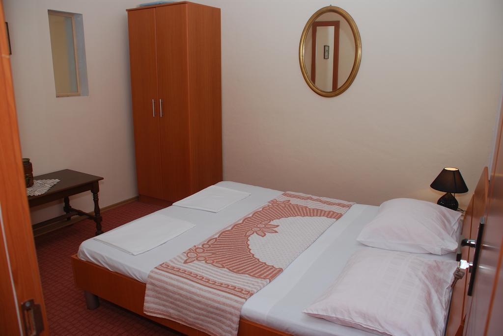 Apartments Ismy Ulcinj Phòng bức ảnh