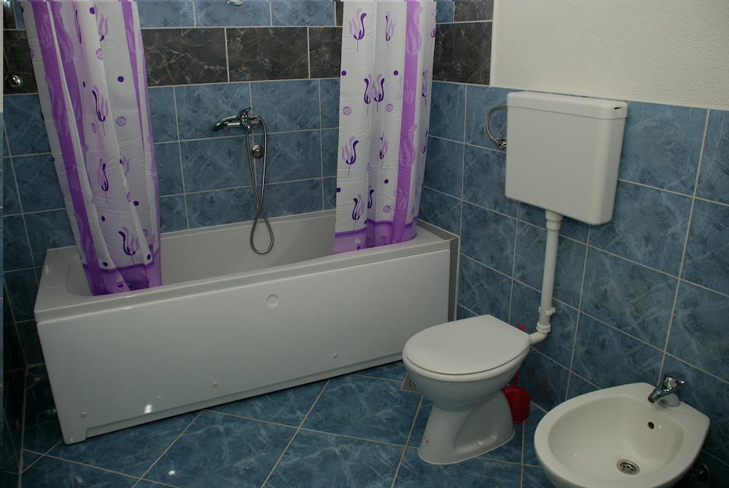 Apartments Ismy Ulcinj Phòng bức ảnh