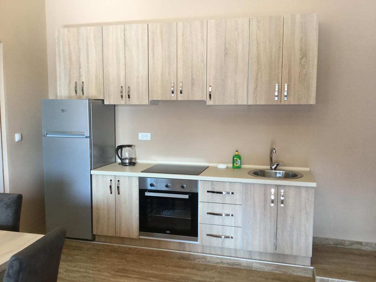 Apartments Ismy Ulcinj Ngoại thất bức ảnh